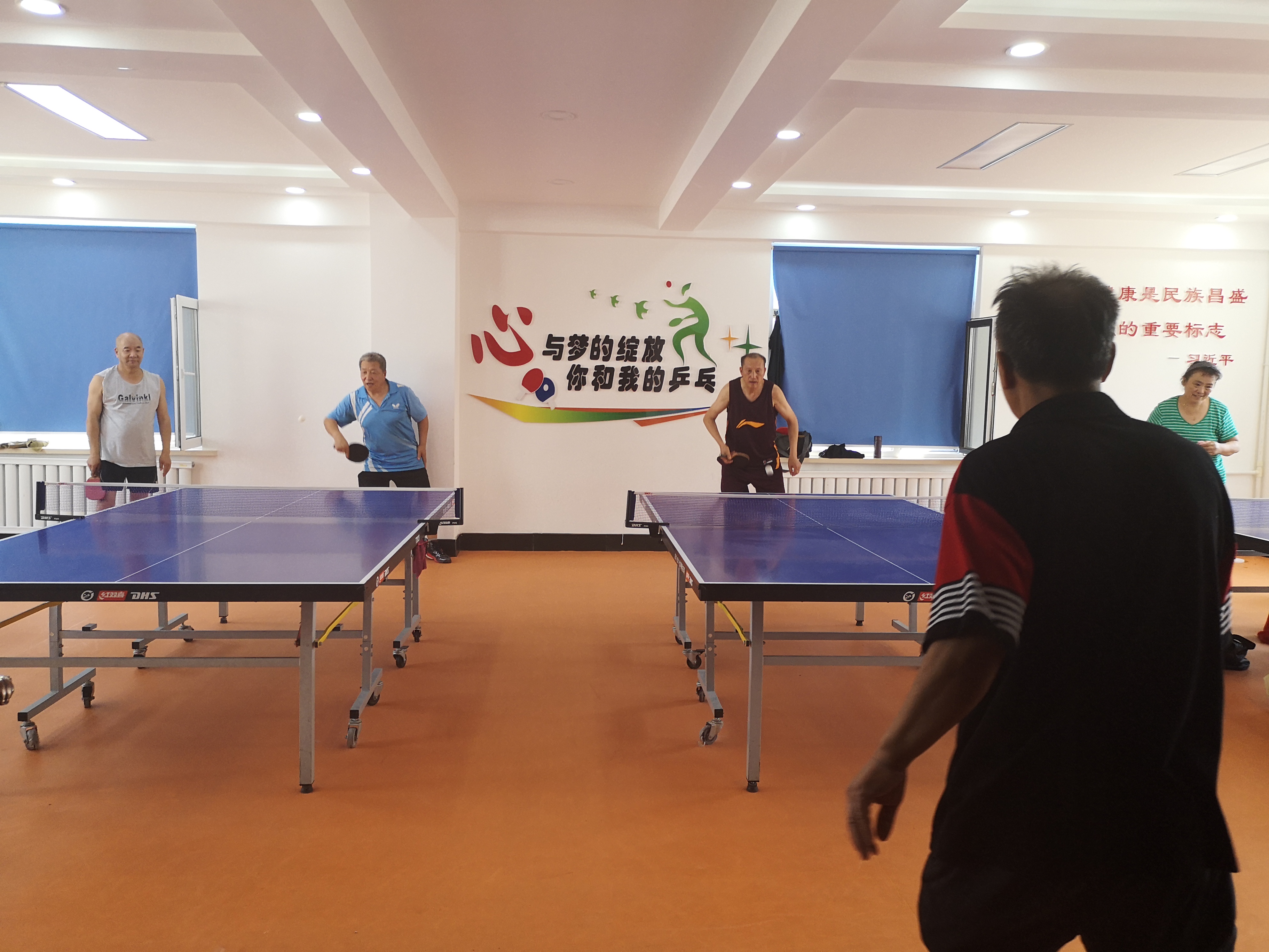乒乓球活动室.jpg
